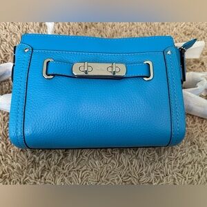NWT COACH SWAGGER BAG
